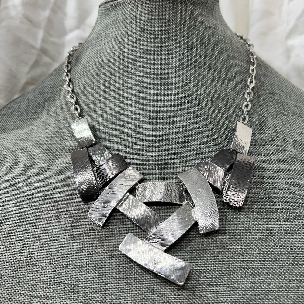 Fashion Jewelry Stainless Steel Coated in Silver And Gun Metal Plated Finish☑️ - Picture 5 of 10